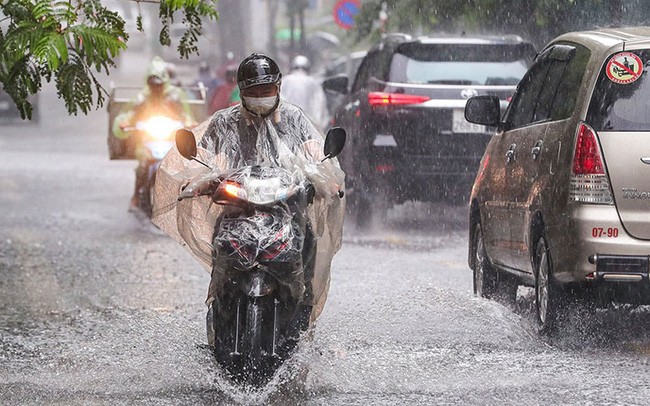 西原與南部區出現雷陣雨
