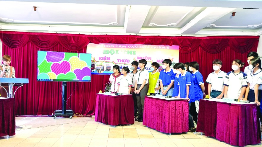 讓中學生增加歷史文化知識