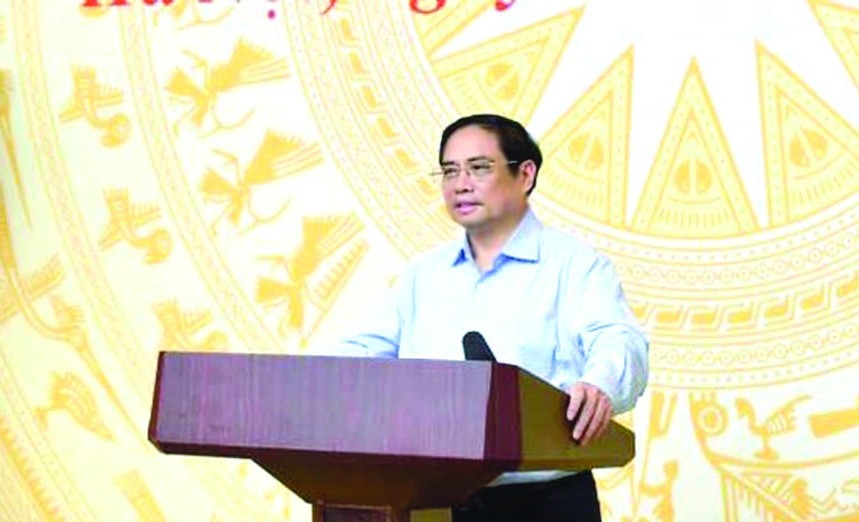 無現金交易量增 76 %