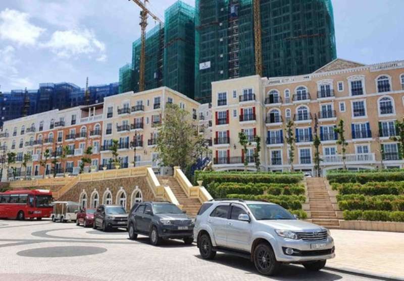 富國島新建許多樓房。