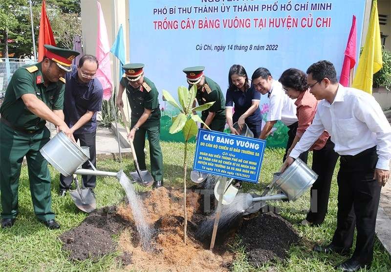 海島軍民傳遞對祖國神聖主權之情
