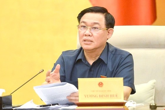 厲行節約與反浪費