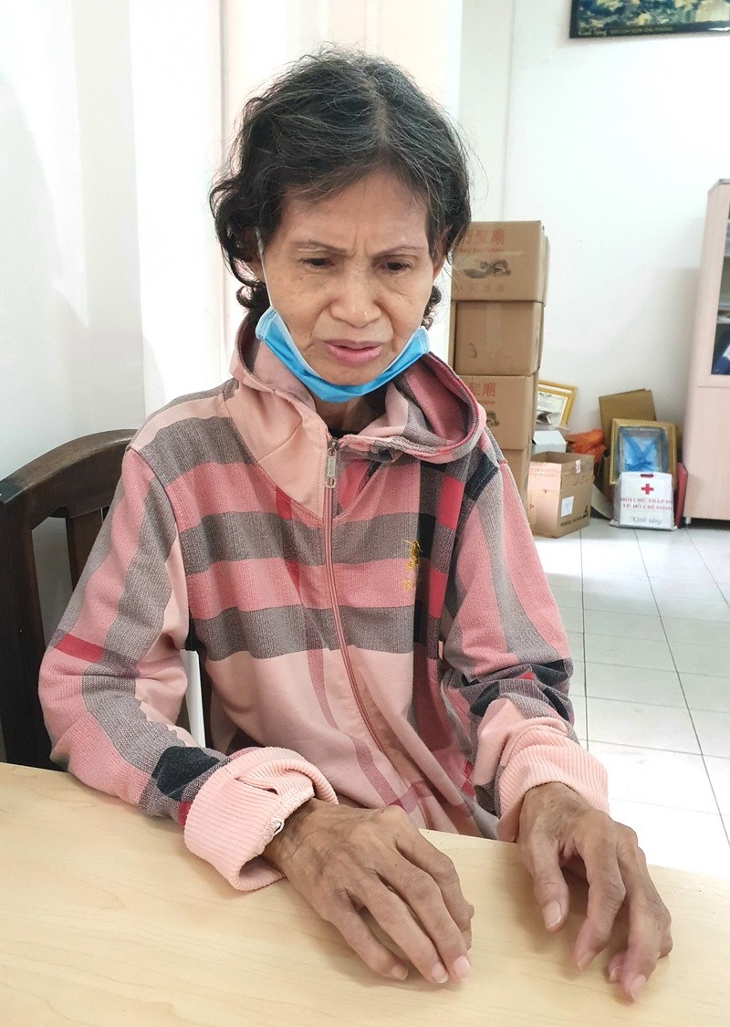 張玉玲大娘的處境確實很淒涼。