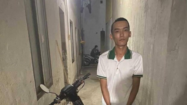 裴德勝被扣押。