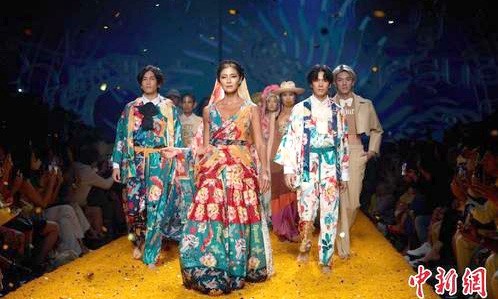 時裝周走秀現場。