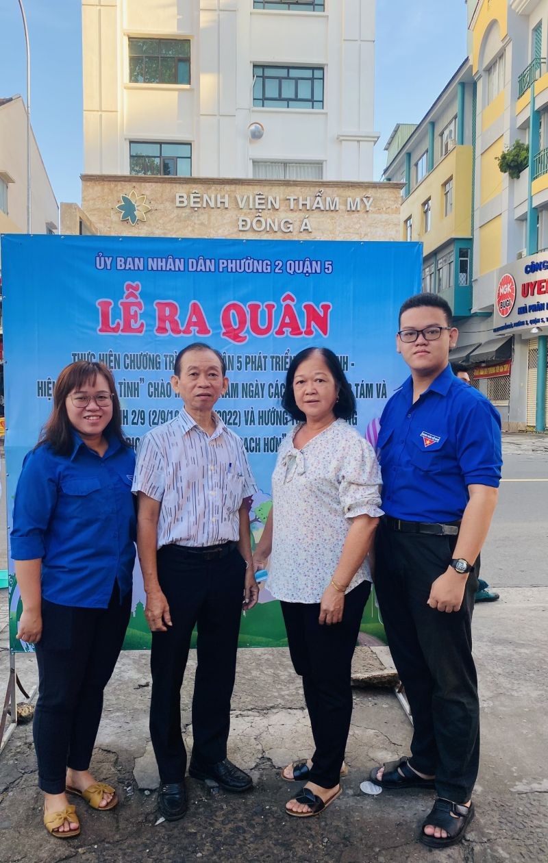 退休後仍積極為社會作貢獻 ảnh 1