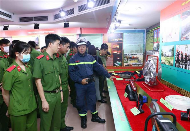 “應對火災行囊”展開幕