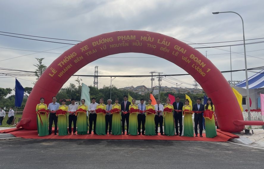 范友樓街一期階段通車