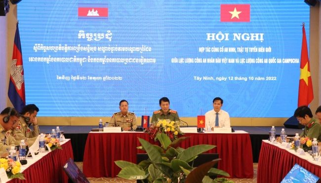 會議現場。（圖：江芳）