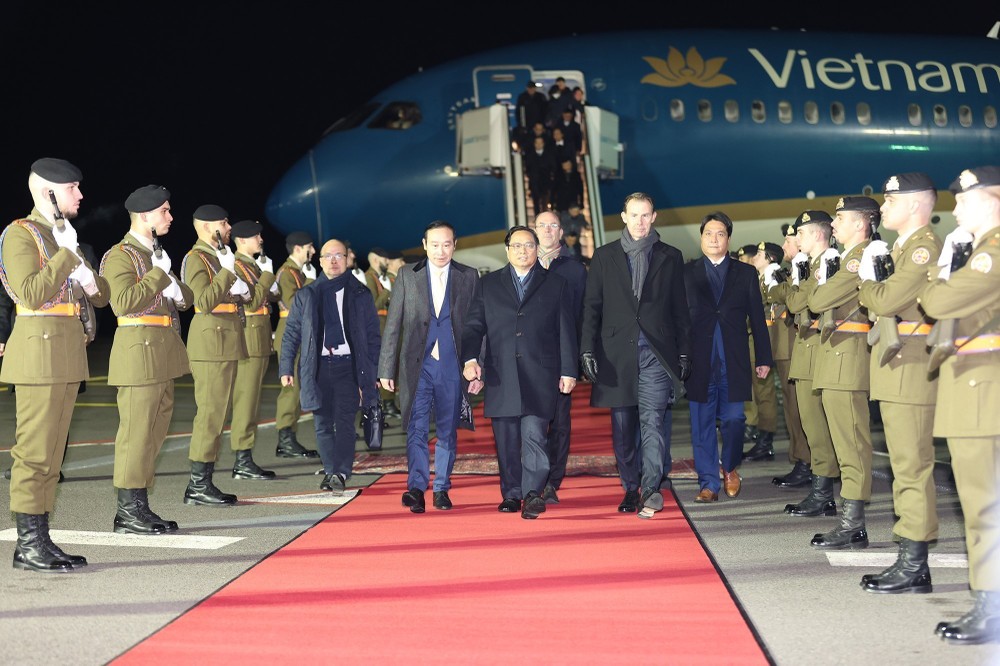 越南總理范明政對盧森堡進行正式訪問 ảnh 1