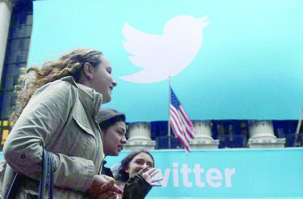 推特取消不付费账号蓝标认证