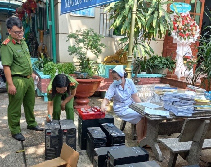 非法牟利医务人员被刑拘