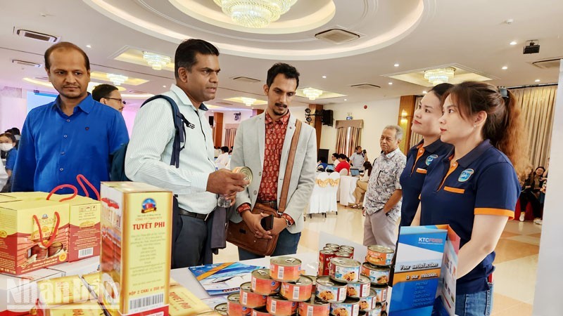 逾百家印度企业到坚江寻找商机