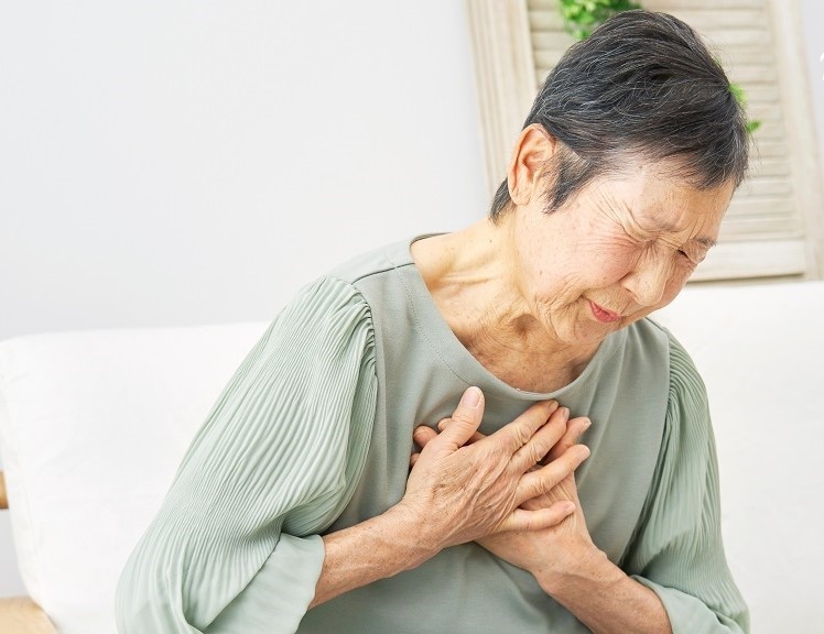 医生提醒小心胸痛与阑尾危险信号