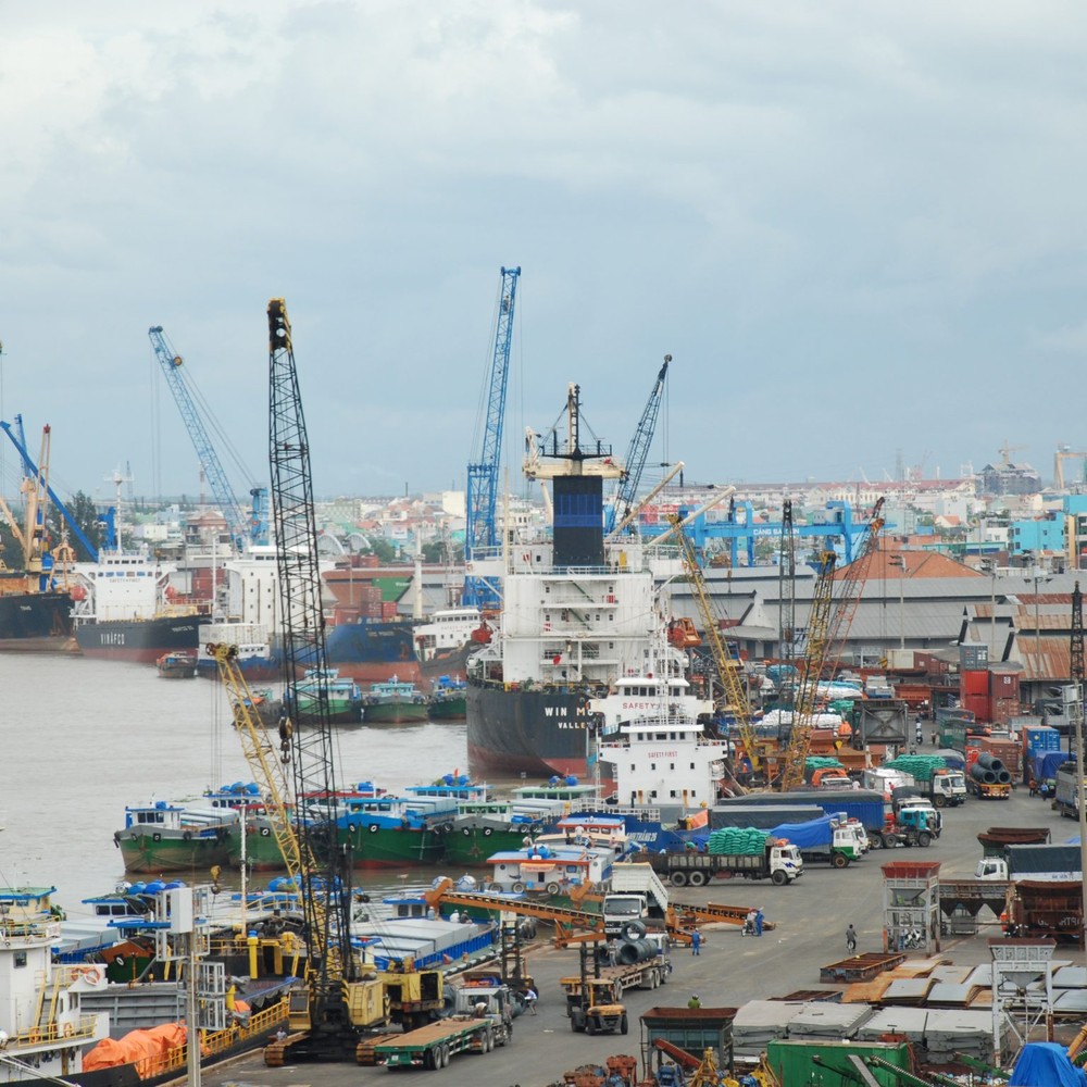 本市芽皮县协福港口。