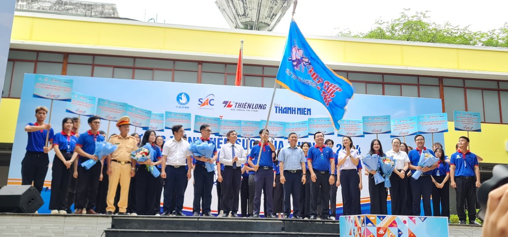 2024年为高中毕业考试接力启动。