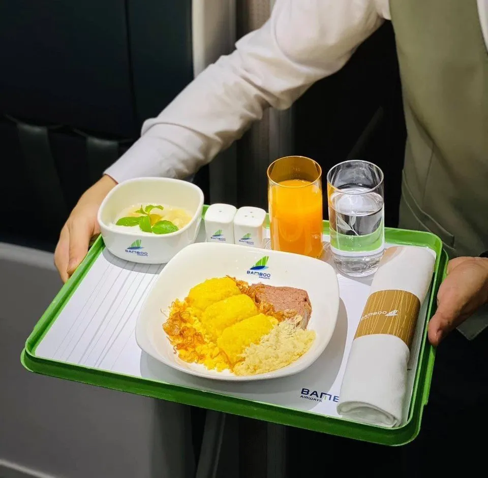 Thực đơn trên không định hướng 5 sao của Bamboo Airways ảnh 2