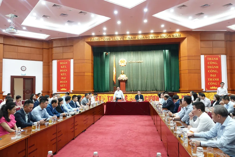 Để gỡ khó cho thị trường chứng khoán, trái phiếu doanh nghiệp ảnh 1