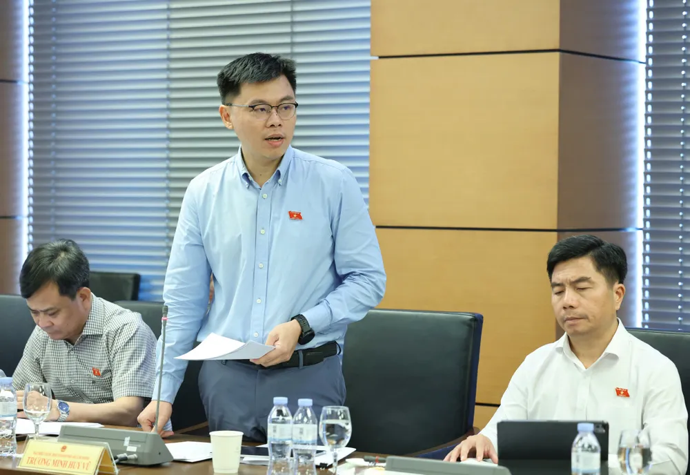 Trương Minh Huy Vũ.jpg