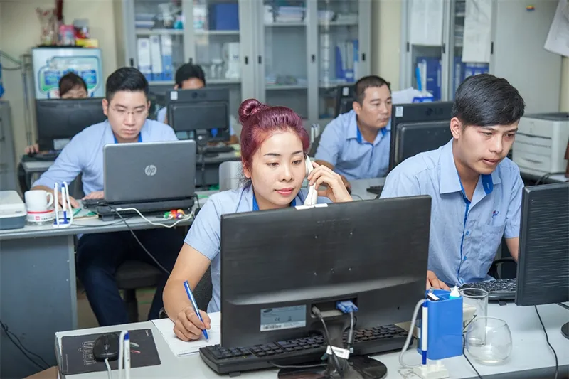 Ngành thuế nói gì về mức thu 7% với hộ cắt tóc, gội đầu, may quần áo? ảnh 1