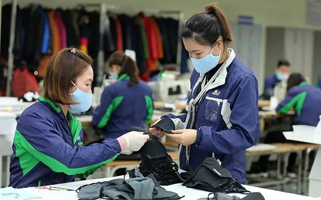 Hơn 1,1 triệu lao động Việt Nam thất nghiệp vì 2 đợt dịch Covid-19 tái bùng phát ảnh 1