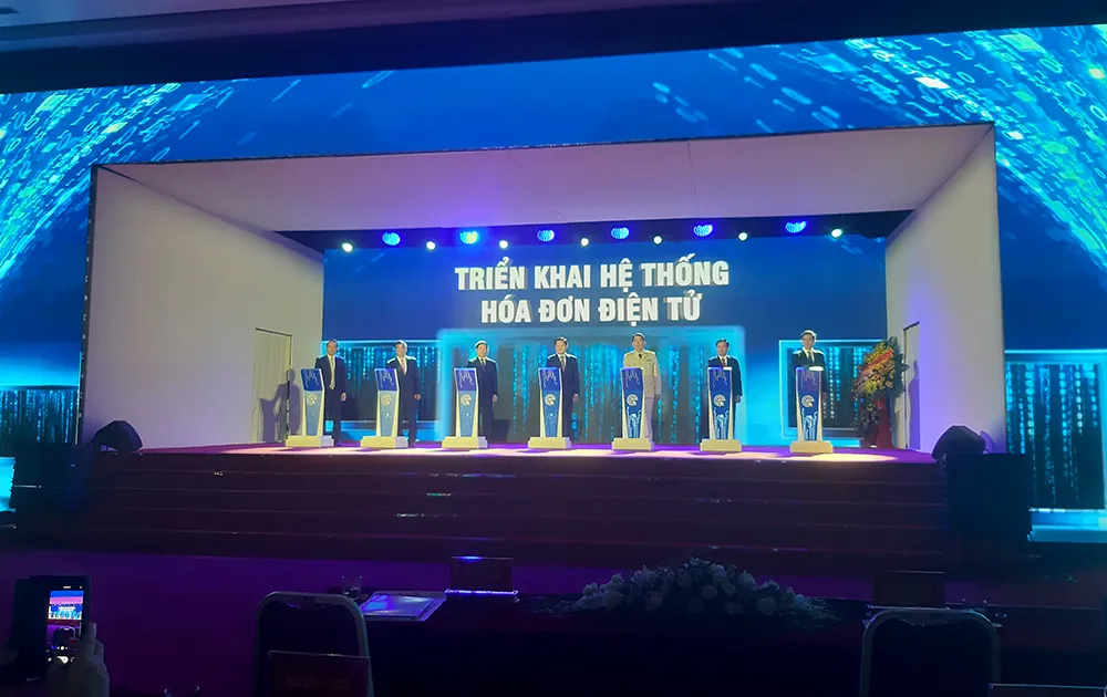 TPHCM, Hà Nội và 4 tỉnh, thành sử dụng hóa đơn điện tử ảnh 1