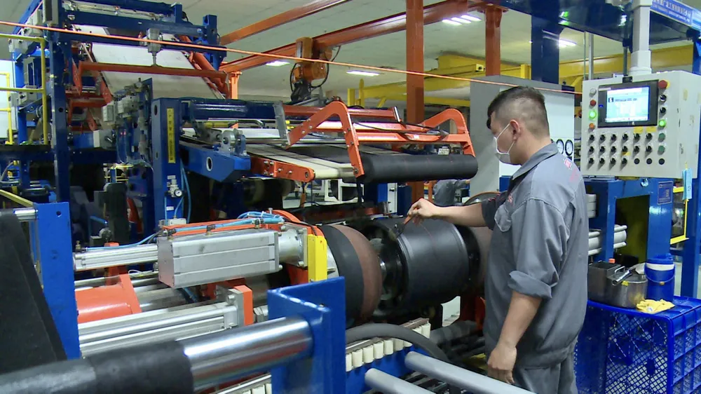 VCCI kiến nghị 8 giải pháp để phục hồi và phát triển doanh nghiệp ảnh 1