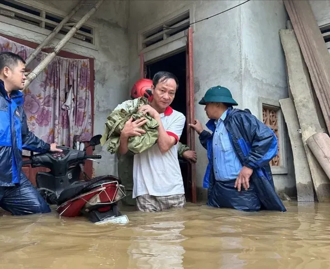 Xuất cấp gạo, hàng hóa hỗ trợ 2 tỉnh Tuyên Quang và Quảng Ngãi