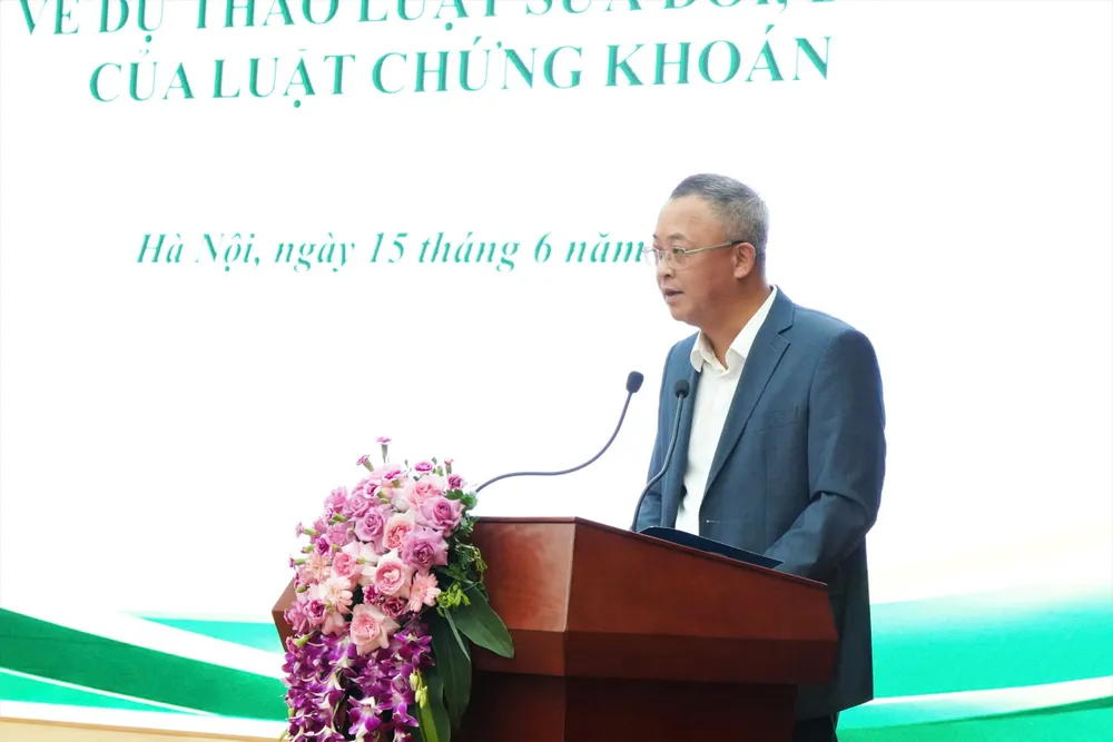 anh Hai phat bieu.jpg