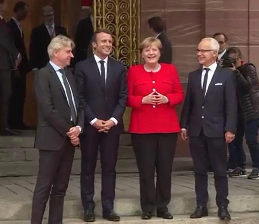 First News được chọn ký hợp đồng bản quyền xuất bản sách của Tổng thống Pháp Macron ảnh 5