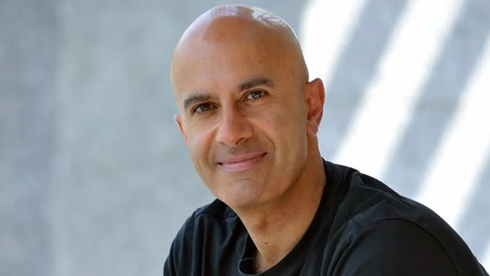 Vị tu sĩ bán chiếc Ferrari, cuốn sách cho những người khát khao theo đuổi đam mê ảnh 1