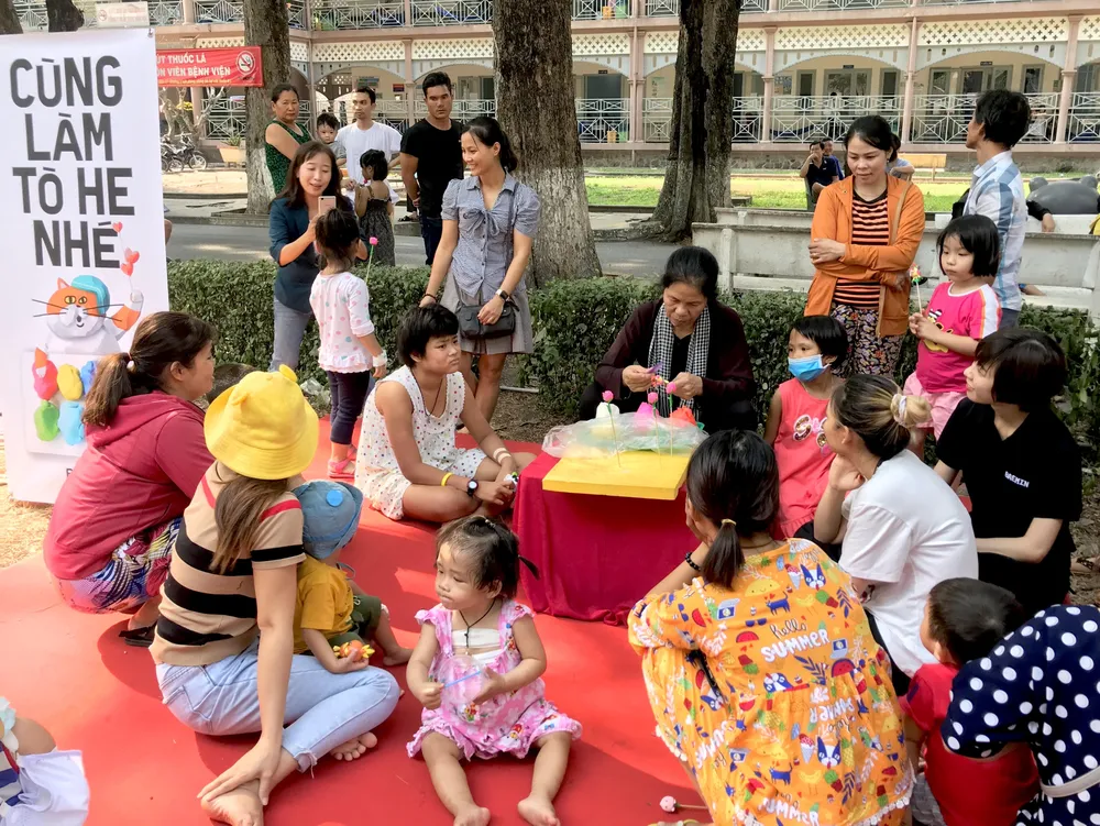 Xuân ấm cùng bệnh nhi ảnh 4