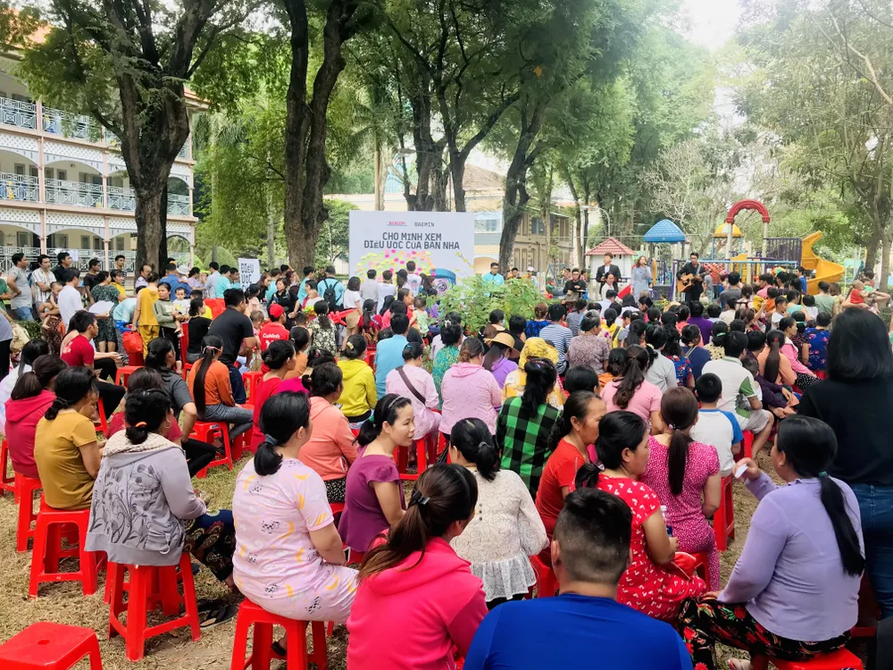 Xuân ấm cùng bệnh nhi ảnh 1