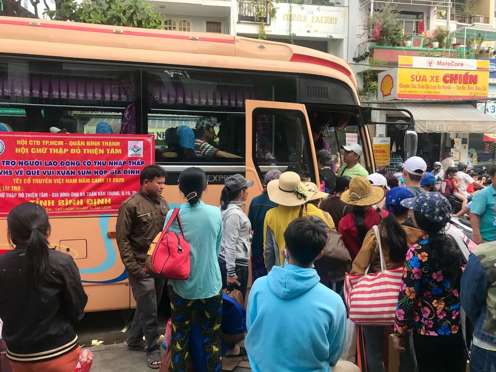 Những chuyến xe yêu thương ảnh 2