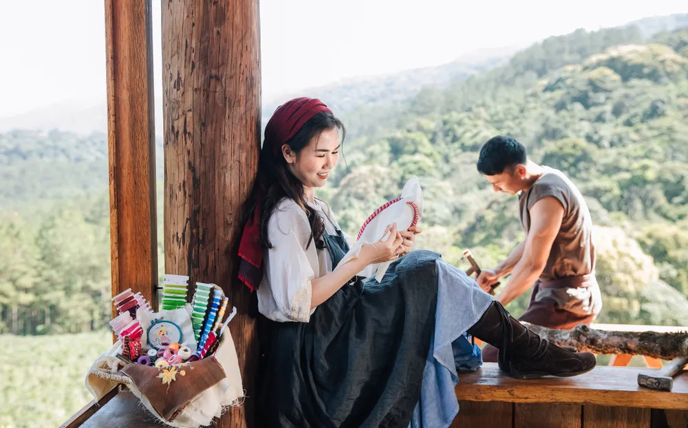 Võ Hạ Trâm thể hiện hạnh phúc viên mãn trong MV mới quay ở Đà Lạt ảnh 4