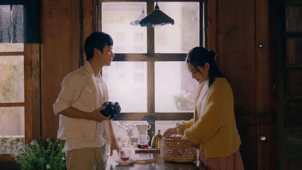 Thầy Ngạn đã gặp lại cô Hồng trong “Sau này hãy gặp lại nhau khi hoa nở” ảnh 1