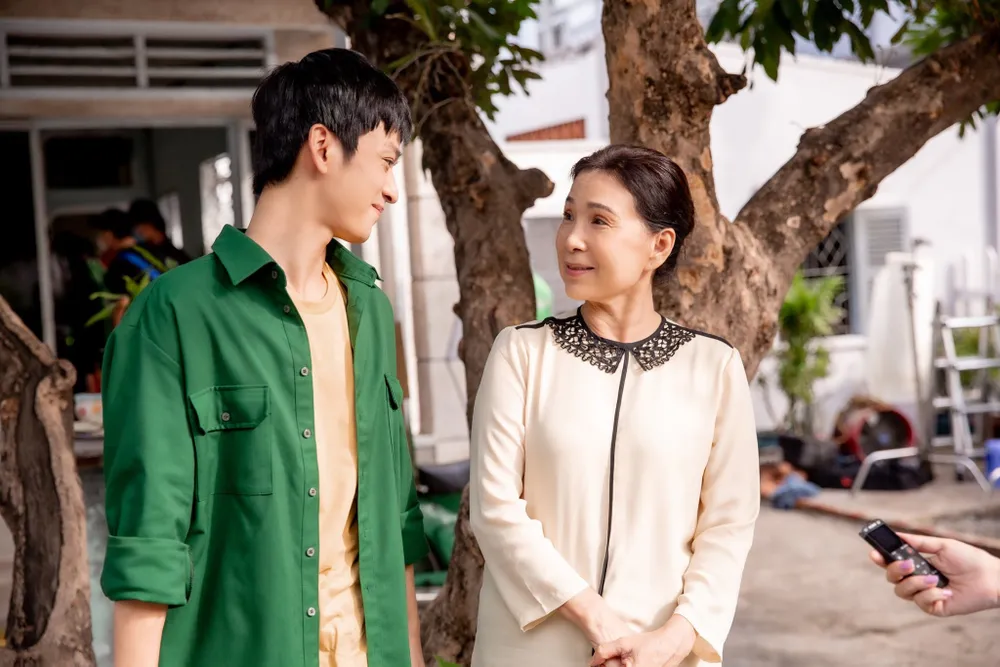 Dàn sao hàng đầu Làn sóng xanh hát về tấm lòng tử tế của người dân Việt Nam ảnh 10