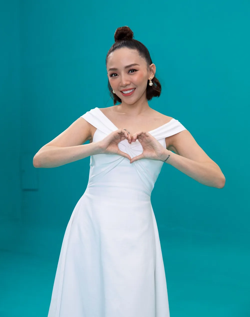 Đạt 1 triệu view khi chưa đầy 5 ngày, dàn sao “Việt Nam tử tế” tung hình ảnh hậu trường   ảnh 3