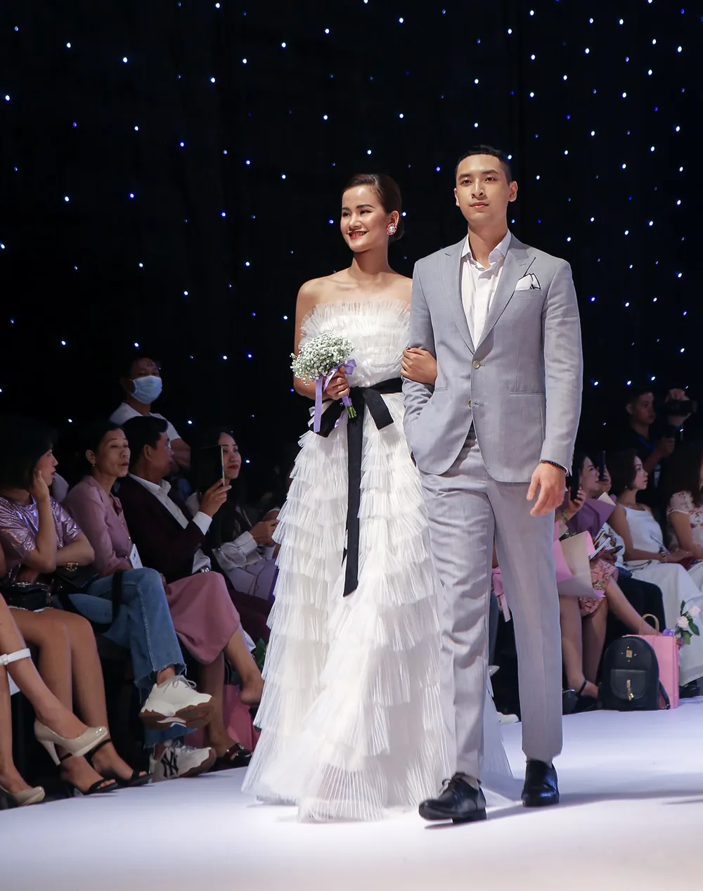 Lan Phương, Phương Oanh, Hương Ly xuất hiện trong show thời trang của NTK Thảo Nguyễn ảnh 5