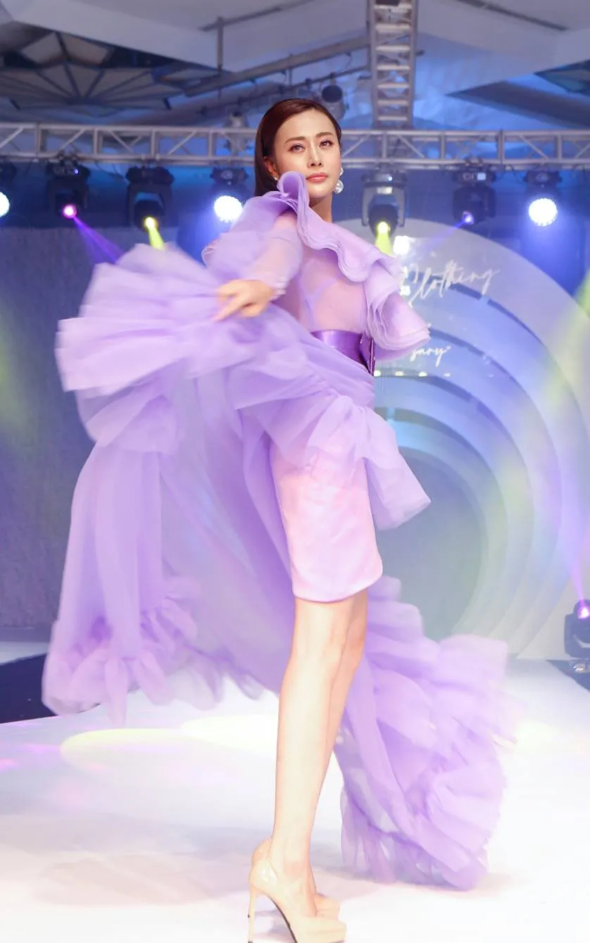 Lan Phương, Phương Oanh, Hương Ly xuất hiện trong show thời trang của NTK Thảo Nguyễn ảnh 3