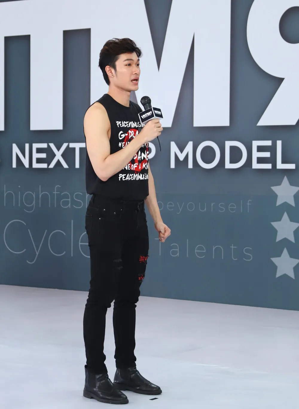 Vietnam’s Next Top Model chứng tỏ sức hút sau khi lên sóng ảnh 6