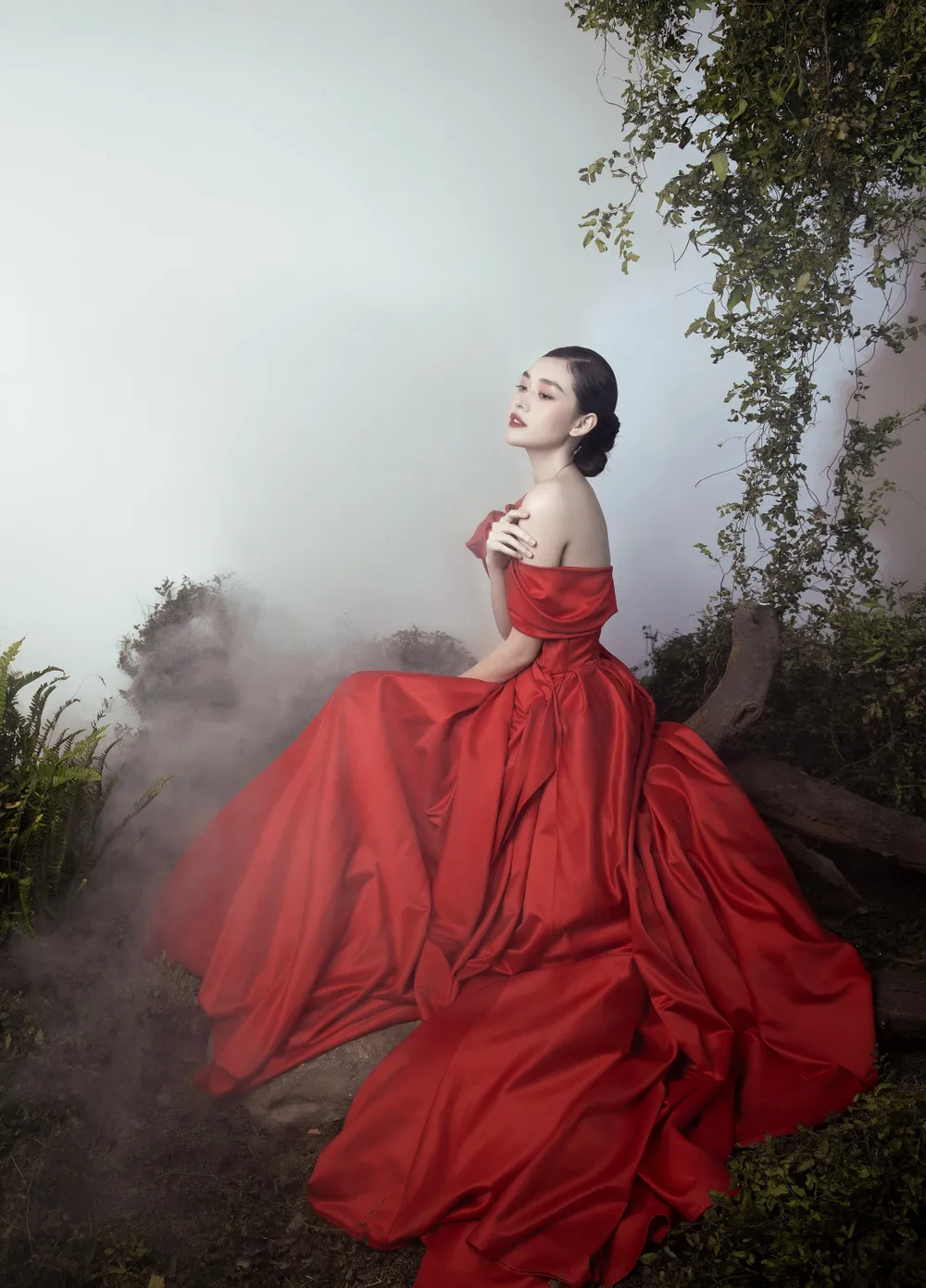 Á hậu Tường San đẹp ma mị trong bộ ảnh đón trung thu ảnh 3