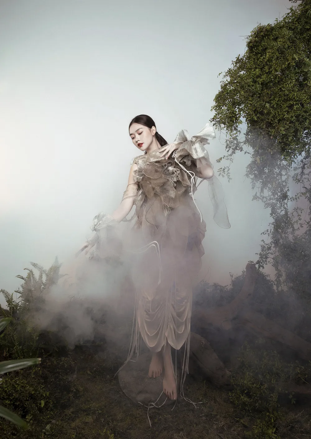 Á hậu Tường San đẹp ma mị trong bộ ảnh đón trung thu ảnh 10