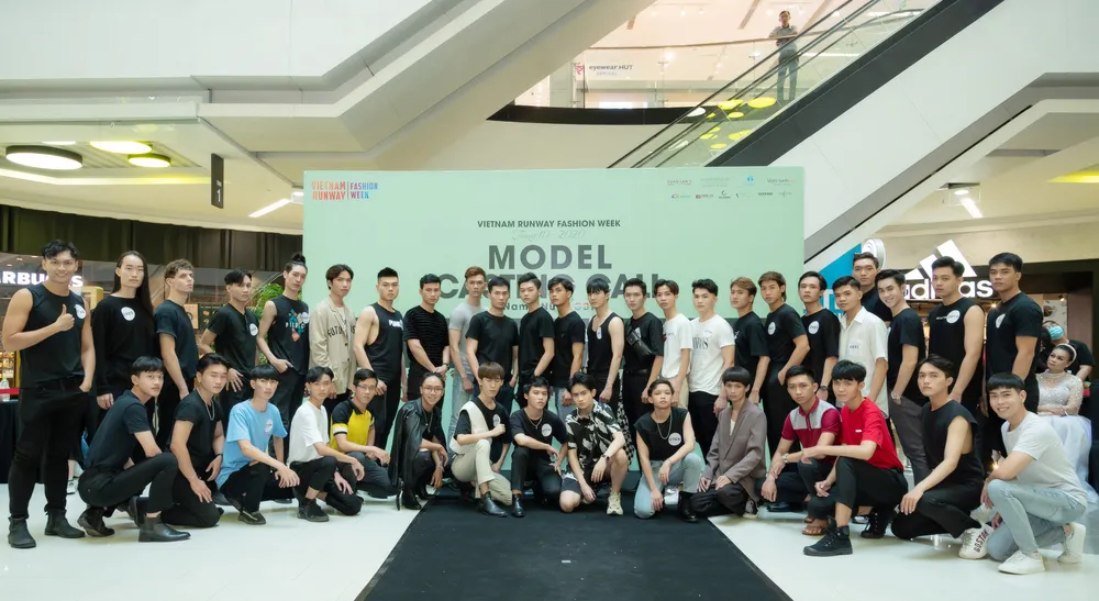 Hoa ​hậu Khánh Vân sẽ làm “nàng thơ” tuần lễ thời trang chủ đề “Rừng”  ảnh 7