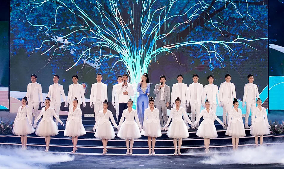 Công bố 35 thí sinh vào Vòng Chung kết Hoa hậu Việt Nam 2020 ảnh 1