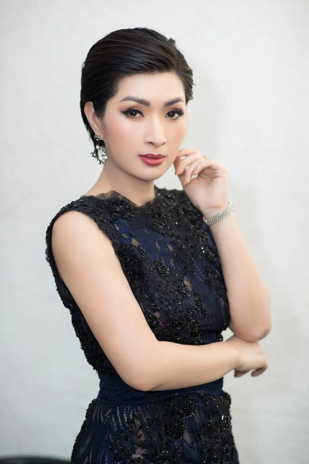 Hương Giang rút khỏi Chương trình Người đẹp Biển - Du lịch Hoa hậu Việt Nam 2020 ảnh 2