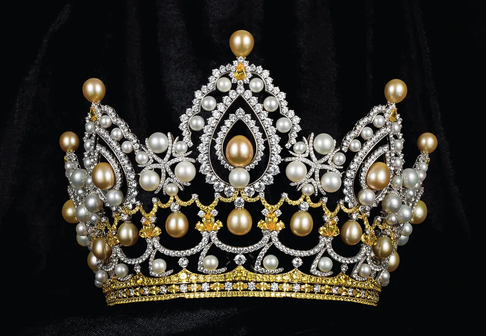 Công bố vương miện Hoa hậu Việt Nam 2020 và các vật phẩm đăng quang ảnh 13