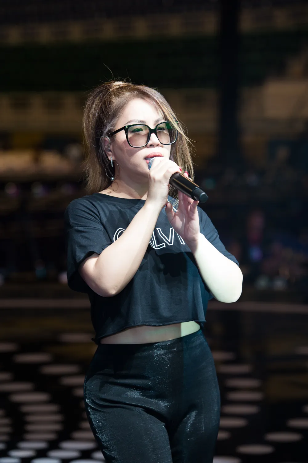 Dàn sao tất bật chuẩn bị cho đêm chung kết Hoa hậu Việt Nam 2020 ảnh 5