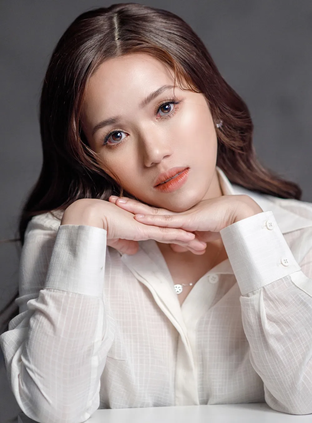 Wowy, Thùy Chi, Hiền Hồ, Chillies, Dế Choắt… "đốt nóng" Làn sóng xanh Party tháng 11 ảnh 3