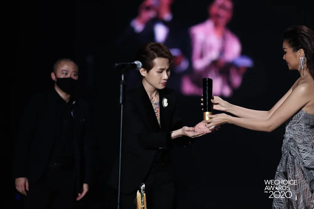 Thủy Tiên, Jack, MCK, Dế Choắt, Binz… được vinh danh tại WeChoice Awards 2020 ảnh 4